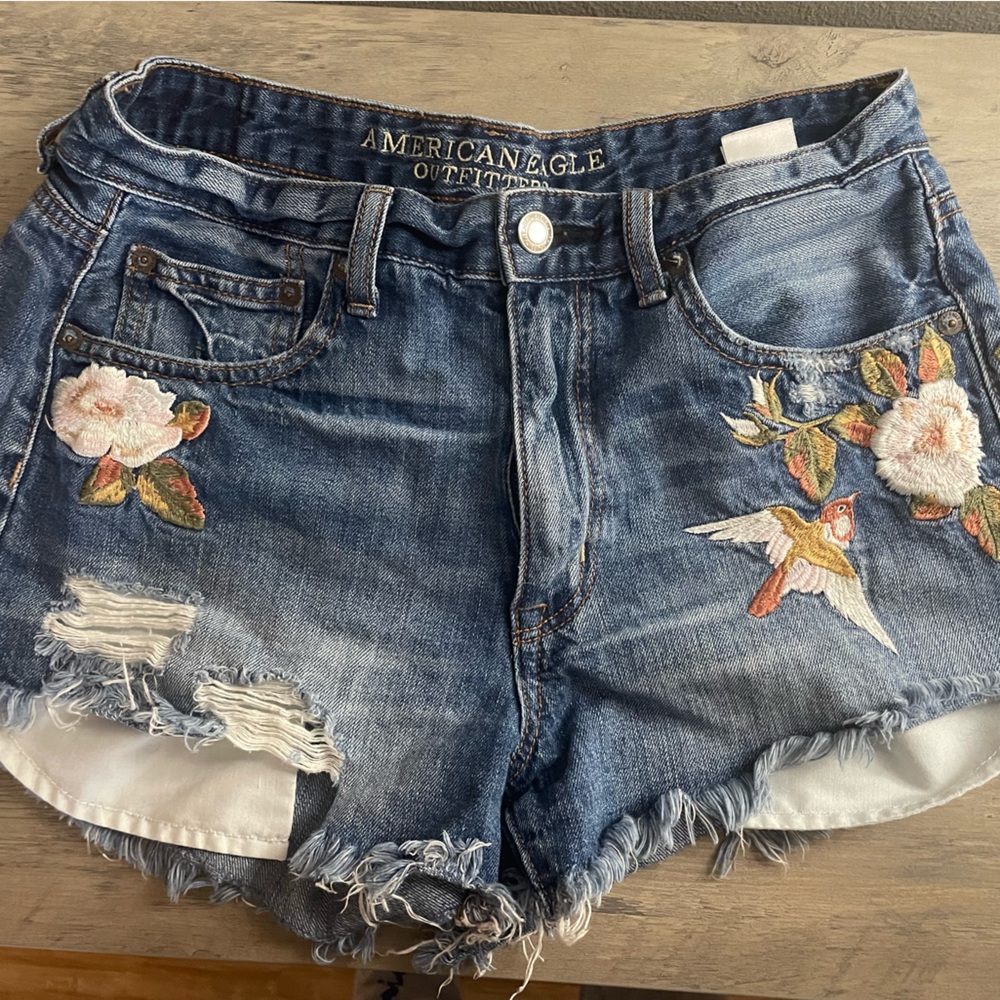 AE Vintage High Rise Festival Jean Shorts